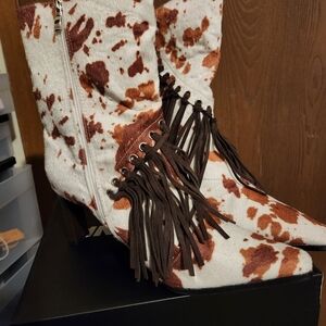 Fashion Nova Cow Print Ankle Boots with Fringe..Brand NEW,Nr